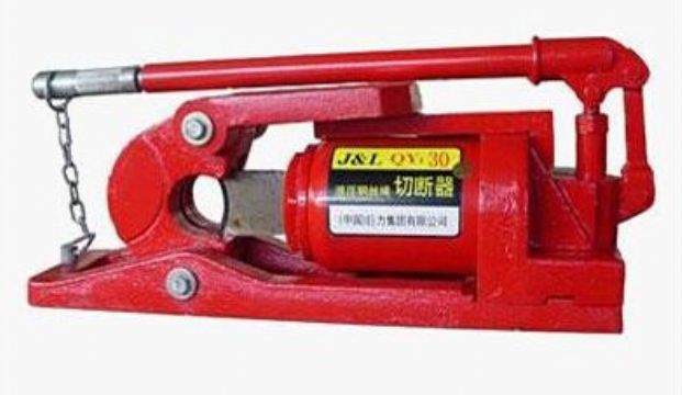 點(diǎn)擊查看詳細(xì)信息<br>標(biāo)題：液壓鋼絲繩切斷器 閱讀次數(shù)：1967