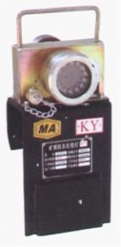 點(diǎn)擊查看詳細(xì)信息<br>標(biāo)題：DKY-4.8L礦用機(jī)車紅尾燈 閱讀次數(shù)：2881