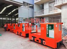 點(diǎn)擊查看詳細(xì)信息<br>標(biāo)題：架線式電機(jī)車 閱讀次數(shù)：1897